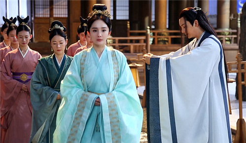 斛珠夫人里帝旭喜欢方海市吗