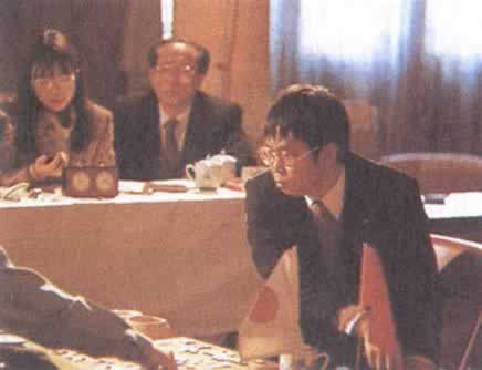 1985年11月20日 聂卫平获首届中围棋擂台赛胜利
