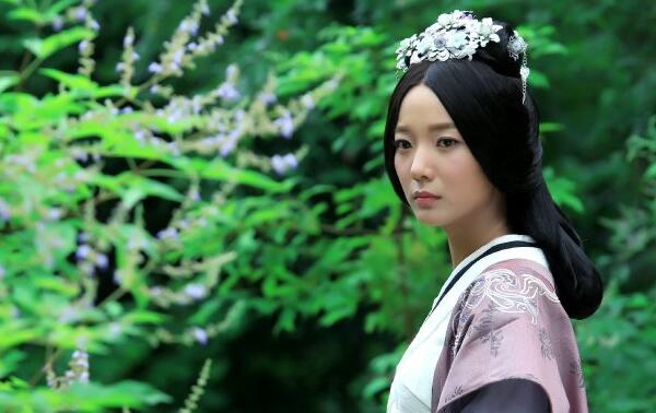 汉武帝怎么葬卫子夫的,卫子夫墓为什么只有鞋