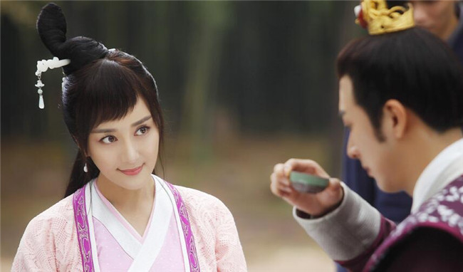 历史上有独孤曼陀吗,独孤曼陀真实历史原型西魏大臣独孤信的女儿