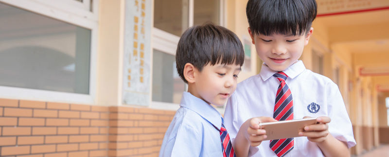 怎么教导孩子不玩手机