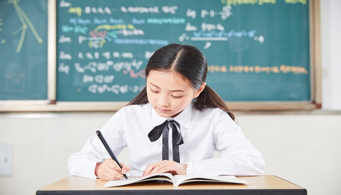 去中专上学的条件