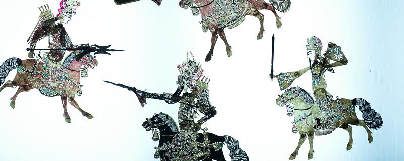 准备就职的主人公是谁