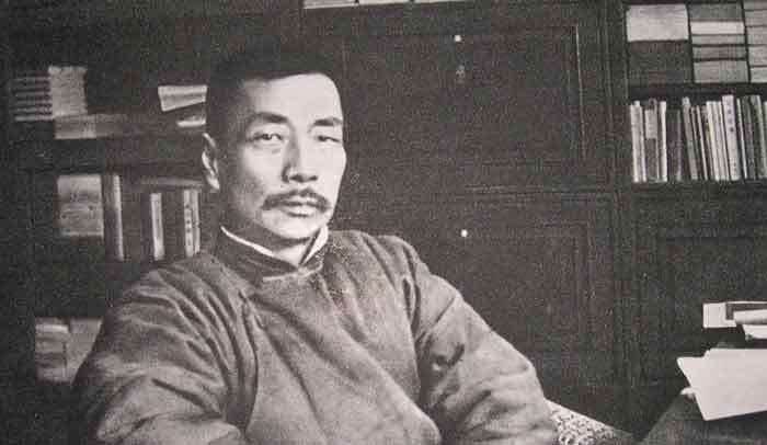 鲁迅是我国伟大的什么家