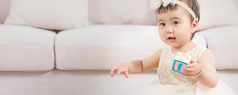 宝宝多大可以穿内裤