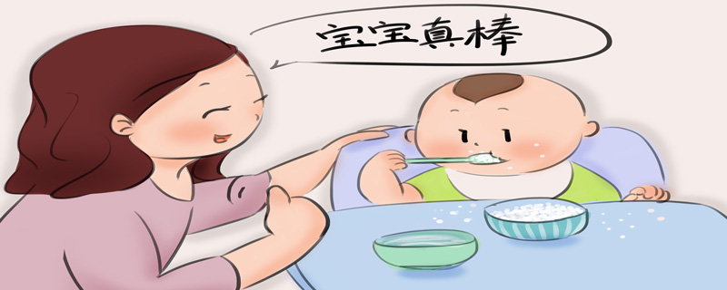 两岁宝宝用手抓饭吃怎么办  