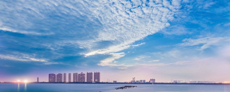 望海潮中的钱塘是指