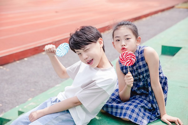 孩子不合群的原因