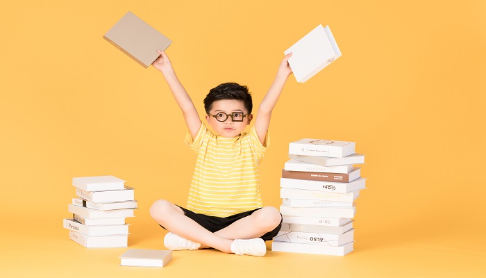 山溪像绿玉带一样平静是什么修辞手法