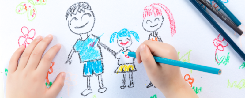 如何正确的教宝宝画画 自己教孩子画画