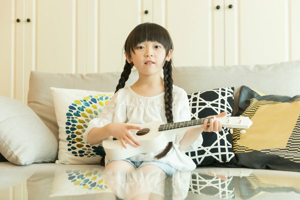 孩子人来疯如何引导 幼儿人来疯解决方法