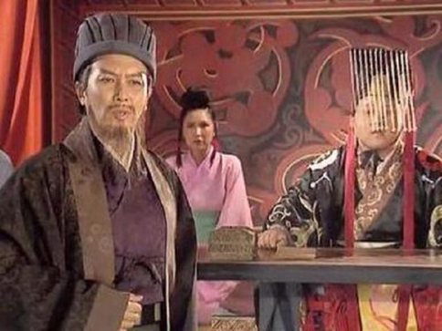 刘备死后刘禅没能力治国为什么没人造反?刘禅把刘备用作挡箭牌 刘备死后刘禅没能力治国为什么没人造反?刘禅把刘备用作挡箭牌