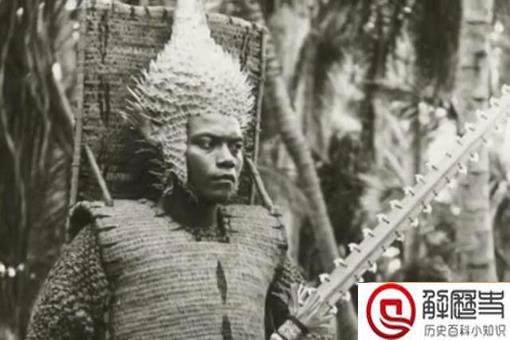 盘点世界上那些雷人的盔甲,刺豚做头盔