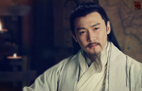 卧龙凤雏得一可安天下后一句话是什么?解读这句话真正含义