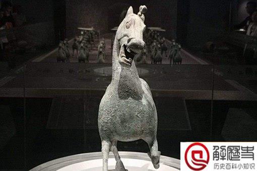 马踏飞燕为何不拍正面?正面照究竟是什么样子的?