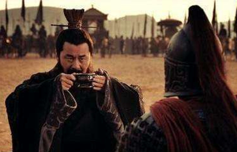 袁绍失败的最大原因是什么?袁绍屠杀宦官却错失一个好机会 袁绍失败的最大原因是什么?袁绍屠杀宦官却错失一个好机会