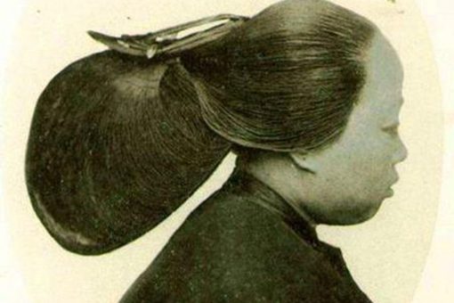 清朝时期的发型是怎么做的?古代没有发胶发型如何固定?