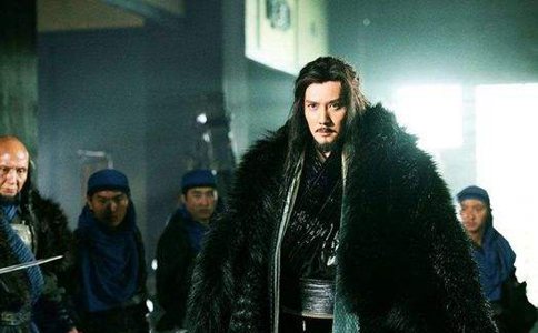 为什么人们会同情失意的英雄?