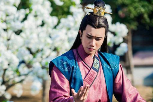 古人会留多长的头发?古人头发那么长他们是怎么洗的?
