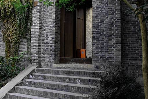 古人门口为什么要放门槛 门槛有什么含义