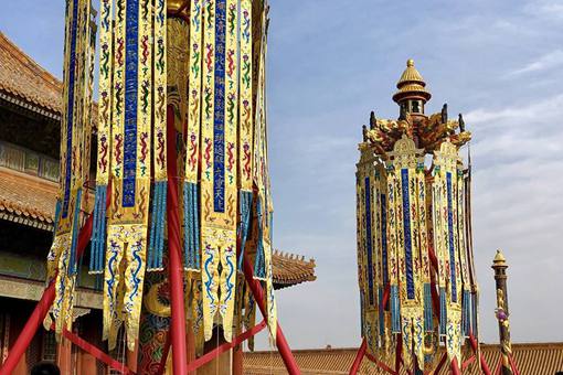 故宫天灯复原品,拍卖价格是多少?