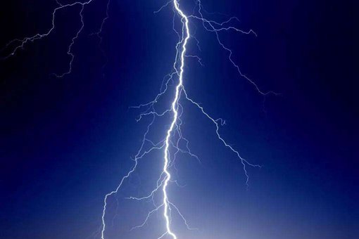 五雷轰顶是哪五雷?五雷和五行有什么关系? 五雷轰顶是哪五雷?五雷和五行有什么关系?