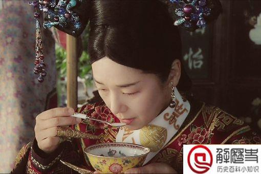 慈禧每天要吃一百多道菜,那慈禧逃亡途中又吃什么?