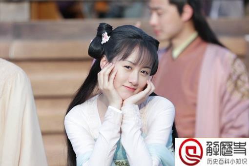 古代小妾孔雀开屏什么意思