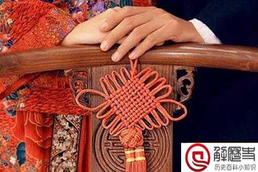 古代女子为何要穿开裆裤出嫁