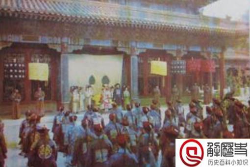 李莲英离开皇宫后去哪了 李莲英在哪养老