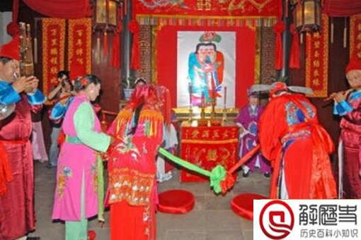 古代表哥娶表妹很正常吗 近亲结婚孩子孩子会如何