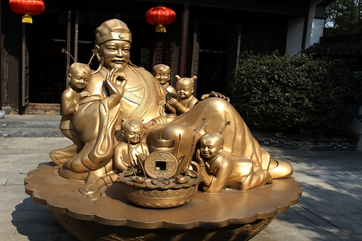 盘点中国历史上最有钱的五个人,和珅只能排第二第一你想不到 盘点中国历史上最有钱的五个人,和珅只能排第二第一你想不到