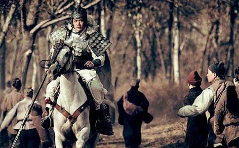 为什么完美将军赵云会被魏延后来居上? 为什么完美将军赵云会被魏延后来居上?