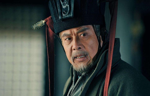 卧龙凤雏二人得一可得天下后面一句是什么?水镜先生预测蜀国将会灭亡