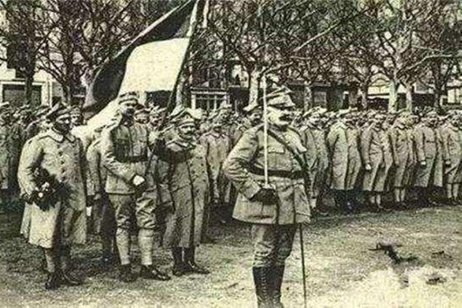 一位母亲生了两个“国家”,500年间成为死敌 一位母亲生了两个“国家”,500年间成为死敌