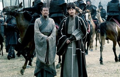 荆州和益州对于刘备来说哪个更重要?刘备调用诸葛亮导致失荆州