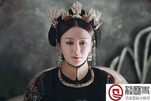 清朝妃子们除了伺候皇上平常还干些什么呢? 清朝妃子们除了伺候皇上平常还干些什么呢?