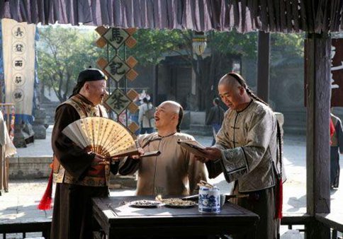 和珅为什么要贪那么多钱?和珅贪污不只是为了钱那么简单