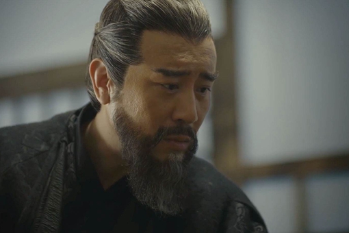 为什么说曹操善于捧杀?关羽的死和曹操有什么关系?