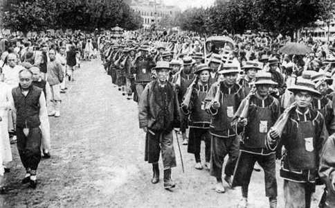 袁世凯是怎么培养的军阀的?即使再贫穷落魄也不能做汉奸 袁世凯是怎么培养的军阀的?即使再贫穷落魄也不能做汉奸