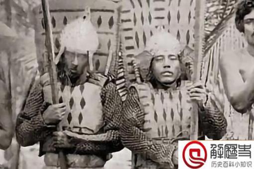 盘点世界上那些雷人的盔甲,刺豚做头盔