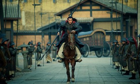 赤兔马最后是怎么死的?曹操送关羽赤兔马目的是什么?