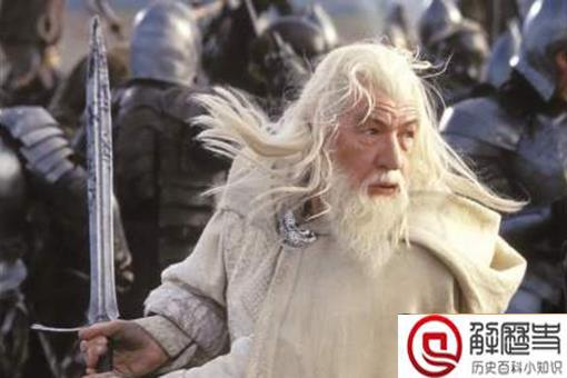 甘道夫与姜子牙谁厉害?甘道夫与姜子牙谁才是最强近战法师?