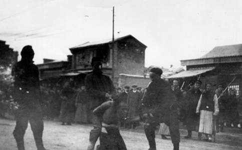 古代刽子手为什么砍头宁可用钝刀而不把刀磨快了?真正原因是什么 古代刽子手为什么砍头宁可用钝刀而不把刀磨快了?真正原因是什么