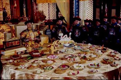 皇帝什么情况下才会吃满汉全席?满汉全席真的存在吗?