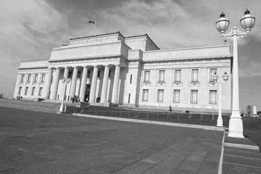 巴西国家博物馆起火原因揭秘,馆内藏品真的全部烧毁了吗?