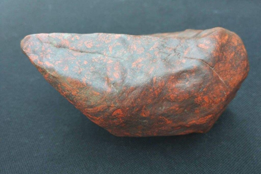 五彩陨石是什么?揭秘五彩陨石为什么会这么贵(图文) 五彩陨石是什么?揭秘五彩陨石为什么会这么贵(图文)