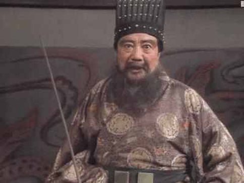 董卓曾挖汉武帝陵墓为孙女治病 董卓在墓里发现了什么?