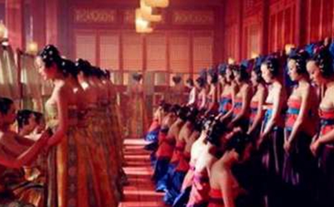 古时候如果后宫娘娘来了例假皇上要临幸该怎么办? 古时候如果后宫娘娘来了例假皇上要临幸该怎么办?