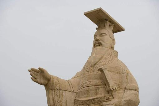 秦始皇哪一年统一的中国?同时期其他国家在干嘛?